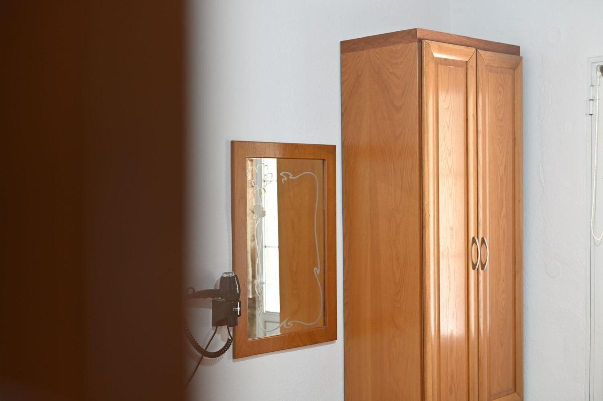 Guesthouse Agnandi Káto Loutrákion Buitenkant foto